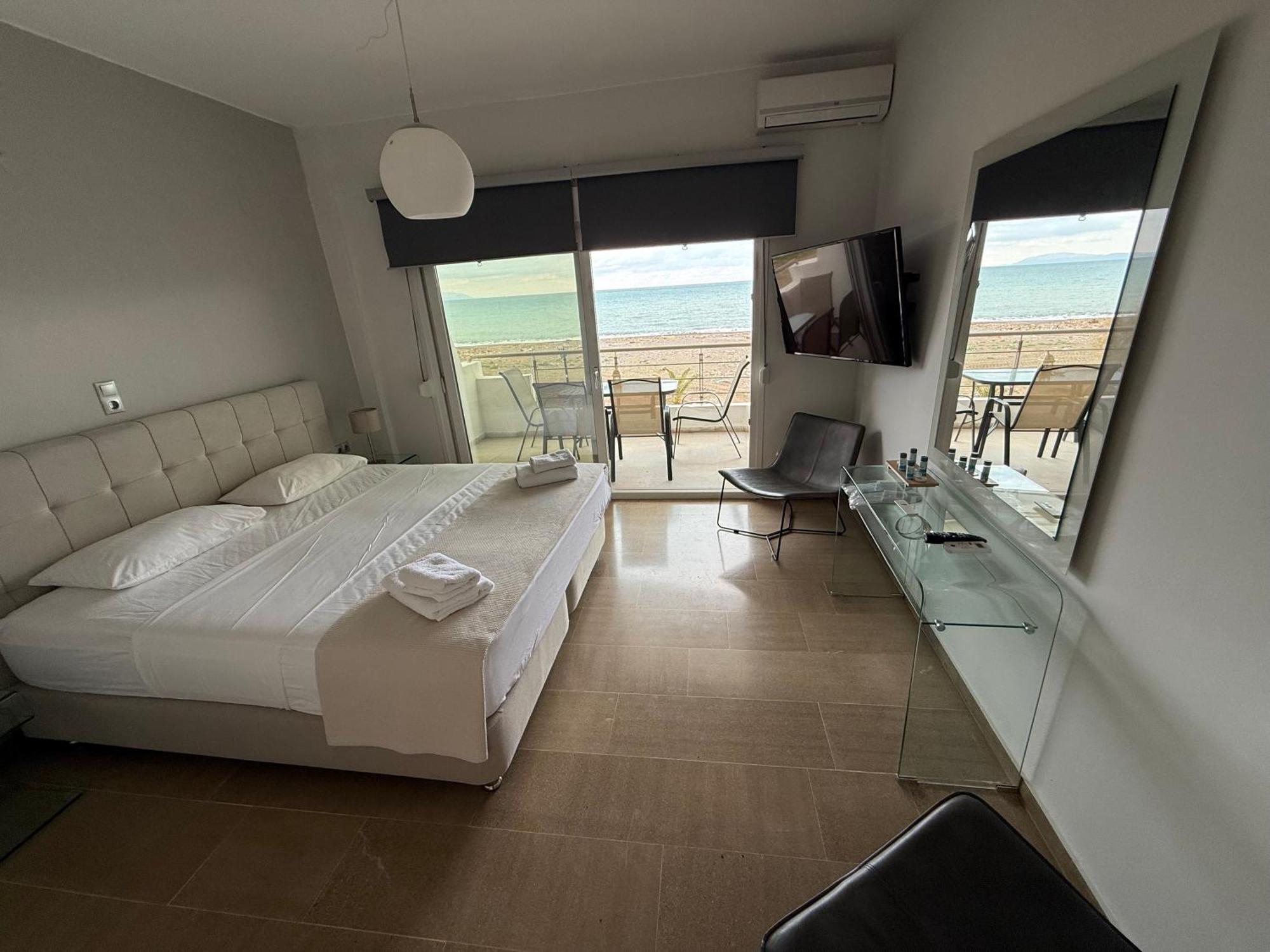 Korelis Apartments Айя-Анна Экстерьер фото