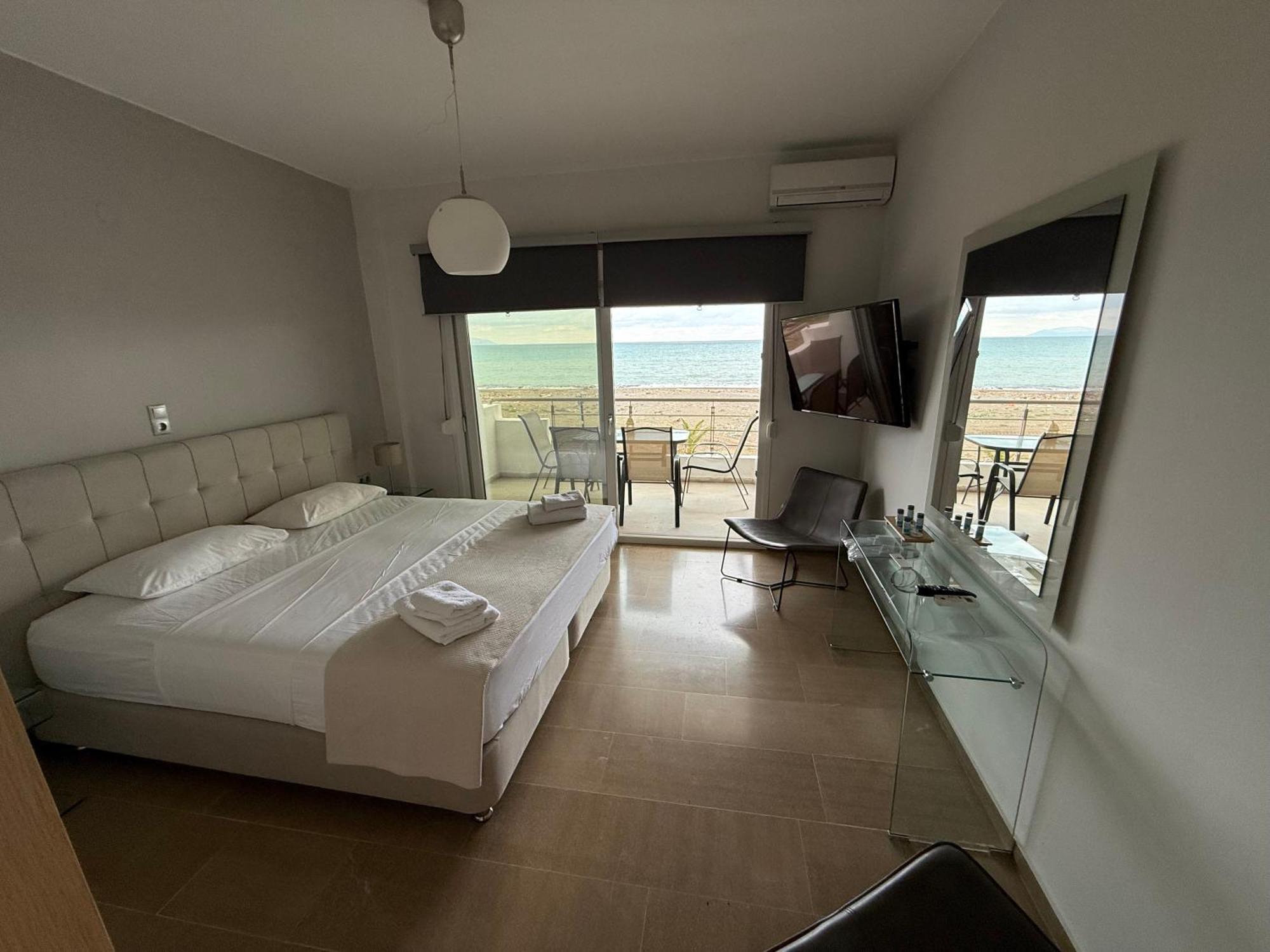 Korelis Apartments Айя-Анна Экстерьер фото