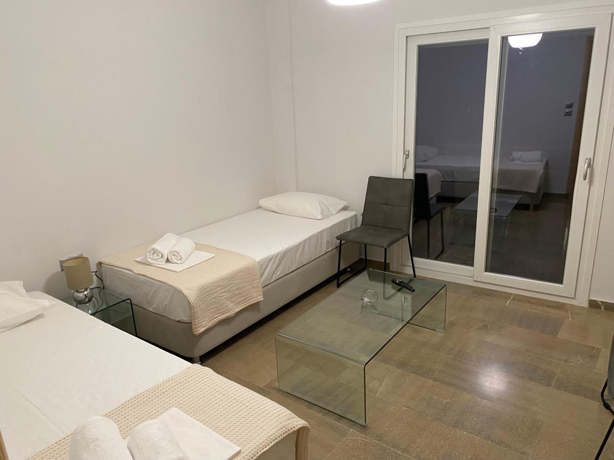 Korelis Apartments Айя-Анна Экстерьер фото
